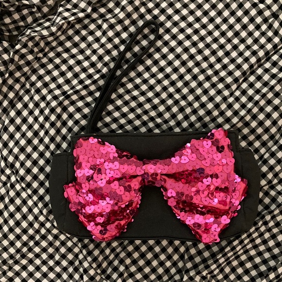 Betsey Johnson Handbags - Betsey Johnson Pink Sequin Bow Wristlet